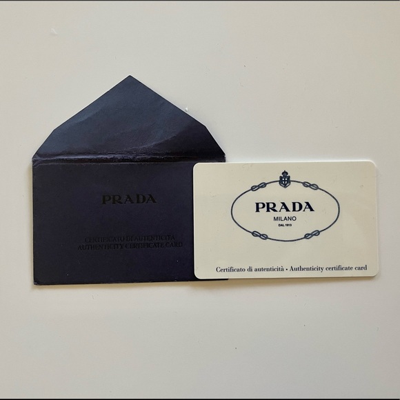 Prada Wallet - Picture 12 of 13